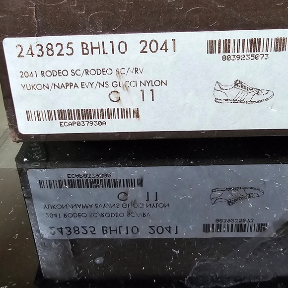 Men's Gucci Rodeo Sneakers - Picture 9 of 11